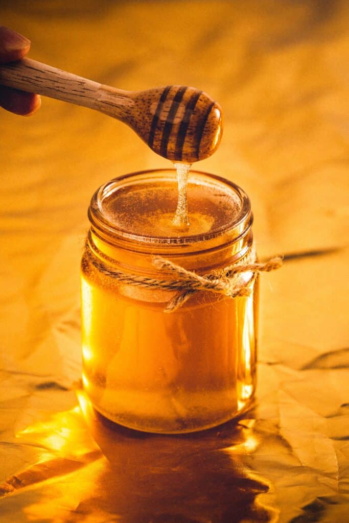 Les 21 bienfaits du miel pour la santé et la beauté