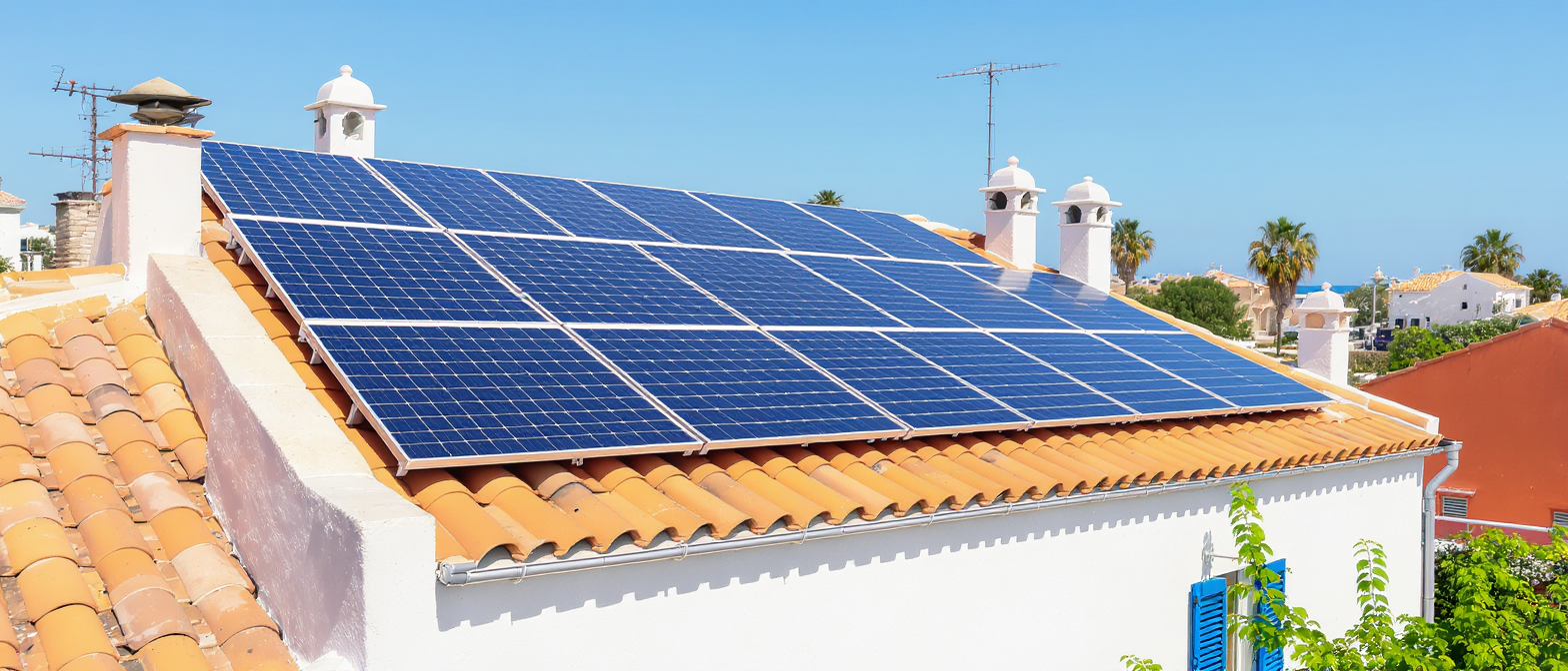 trouvez les meilleures entreprises locales de panneaux solaires à cagnes-sur-mer. comparez les professionnels proches pour l'installation, la maintenance et le conseil en énergie solaire dans votre région.