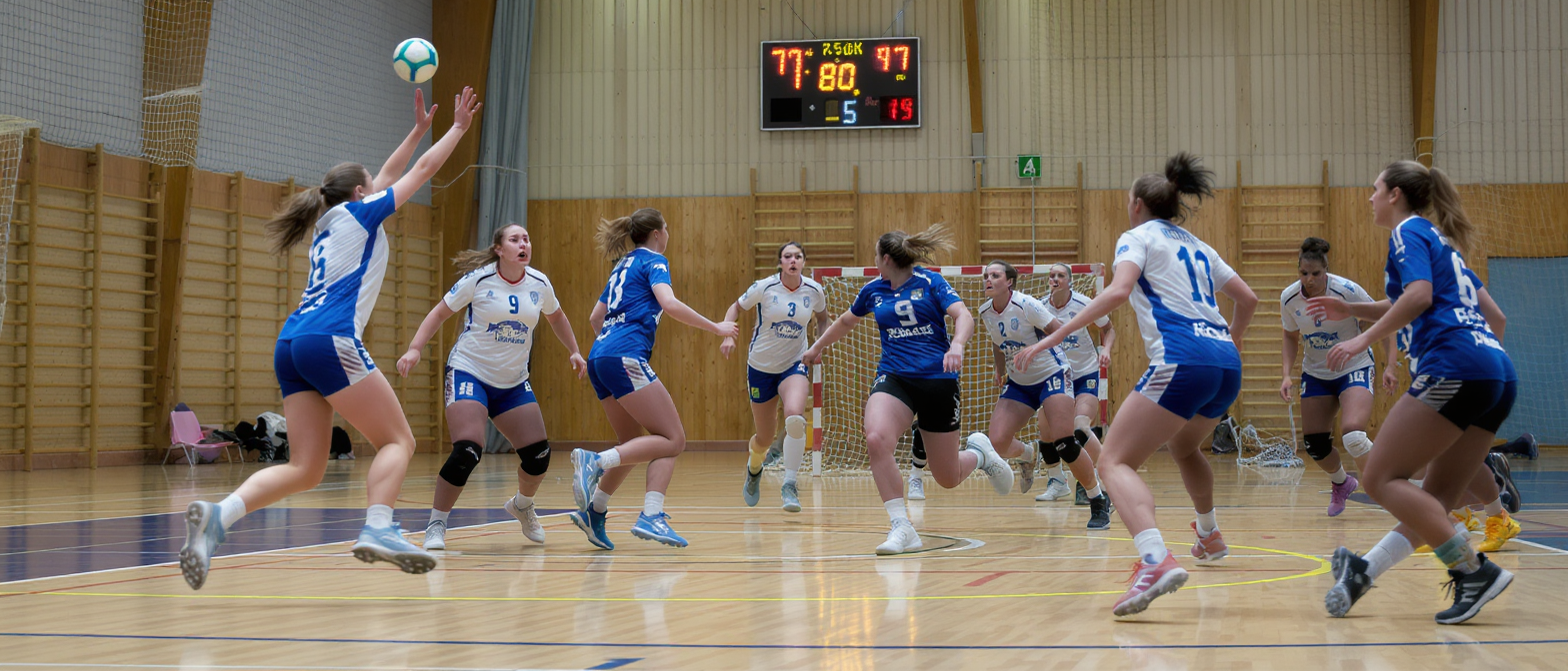 découvrez comment l’équipe de handball de nice a lourdement chuté à domicile face à metz lors d’un match important. analyse, faits marquants et conséquences pour le classement.