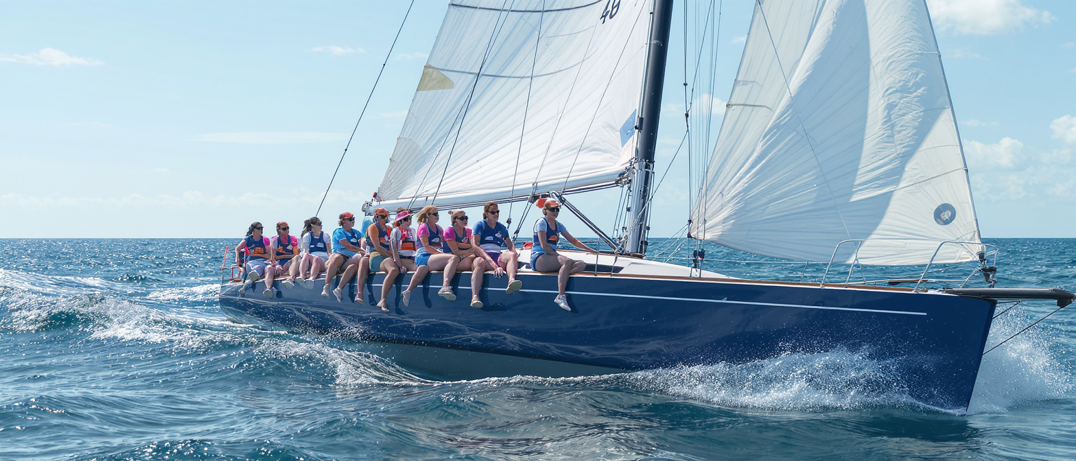 découvrez comment la néréides cup utilise la mer pour promouvoir l'émancipation et la liberté, offrant une expérience unique d'aventure et de dépassement de soi sur l'eau.